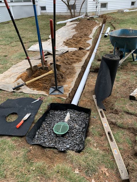 33+ Images How to Install Drainage Ideas for Around Exterior House, Yard, Landscape, and Foundation Drainage Solutions Landscaping, Yard Drainage System, Sump Pump Drainage, Downspout Drainage, Foundation Drainage, Drainage Ideas, Yard Drain, Gutter Drainage, Landscape Drainage