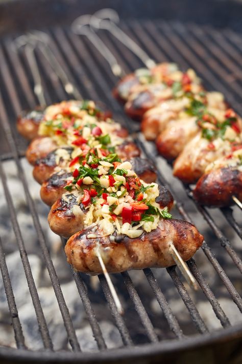 Bbq Sausage Recipes, Grilled Skewers Ideas, Sausage Skewers, Italian Wedding Foods, Bacon Wrapped Sausages, Easy Bbq Recipes, Summer Bbq Recipes, Bbq Skewers, Chimichurri Recipe