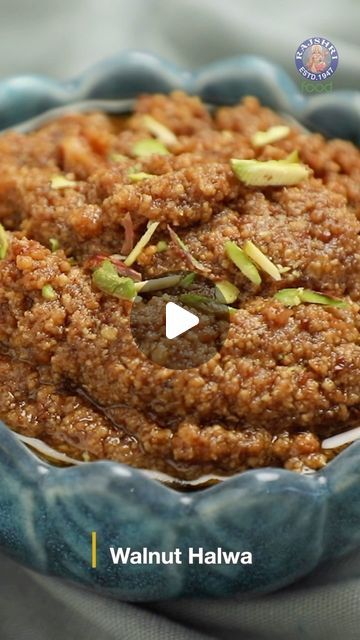 Walnut Halwa Recipe, Habshi Halwa Recipe, Akhrot Halwa, Food Making Videos, Milk Powder Recipes, Almond Halwa, 2023 Desserts, Snacks Recipes Indian, Khoya Recipe