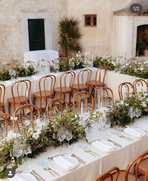 Spain Wedding Decor, Table Greenery Wedding, Spanish Colonial Wedding, Finca Wedding, Spanish Farmhouse, Spanish Style Wedding, Mediterranean Vibes, Mallorca Wedding, Dresses Romantic