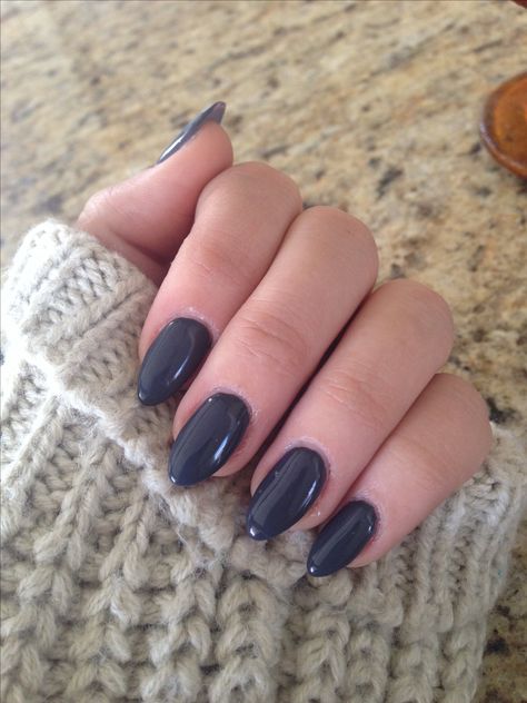 Dark Gray Almond Nails, Round Dark Nails, Dark Nails Oval, Dark Gray Acrylic Nails, Dark Grey Almond Nails, Dark Grey French Tip Nails, Oval Nails Dark, Grey Oval Nails, Dark Grey Acrylic Nails