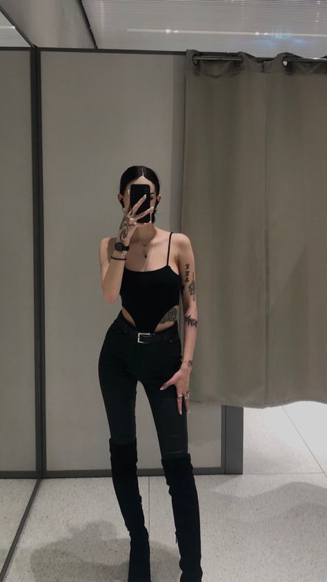 #fashion #aesthetic #tattoo Tattoo Clothing Fashion, Tattoo Artist Style Clothing, Dark Feminine Aesthetic Outfits Summer, Tattoo Artist Aesthetic Outfit, Tattoo Artist Outfit, Artist Style Clothing, Artist Aesthetic Outfit, Tattoo Artist Aesthetic, Feminine Aesthetic Outfits