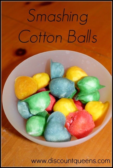 Cotton Ball Activities, Fun Things For Kids, Cotton Ball Crafts, Hallowen Ideas, Things For Kids, Kid Experiments, Daycare Activities, Food Colouring, Tin Foil