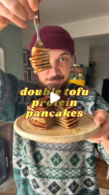 Jess & Dan Saunders | Vegan Punks on Instagram: "DOUBLE TOFU PANCAKES 🥞🥓 Follow @vegan_punks for more of the good stuff and grab the recipe below 👇  What’s better than tofu? 2 types of tofu! If you bash a portion of tofu bacon on top of these silken tofu pancakes there’s over 50g of protein in the full batch.  Ingredients (makes 8 pancakes) 300g silken tofu 1 cup plain flour 300 ml non-dairy milk 2 tbsp brown sugar 1 tsp vanilla extract 1 tsp baking powder Pinch of salt Oil for frying To serve: 200g of tofu bacon (check out our BLT for the method) + maple syrup  Instructions 1. Whisk all of the pancake ingredients together until you have a smooth batter. 2. Heat up a little oil in a frying pan over medium heat. 3. Pour 1/3 of a cup of the batter into the pan. Once the batter is bubbling Silken Tofu Pancakes, Tofu Dough, Tofu Breakfast Recipes, Tofu Pancakes, Pancake Ingredients, Tofu Bacon, Silken Tofu Recipes, Tofu Protein, Vegan Baked Oatmeal