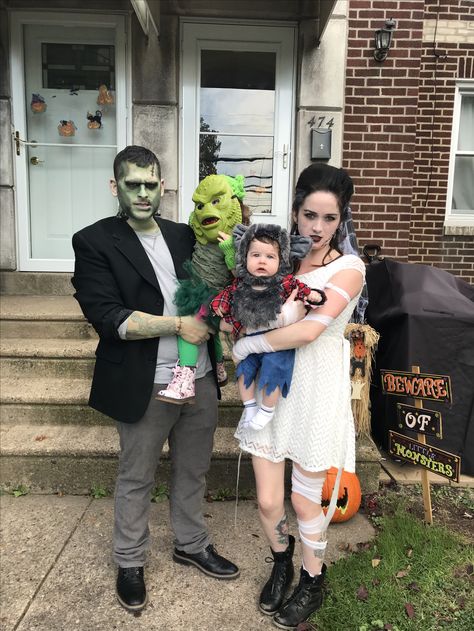 Universal monsters Halloween family costumes- Frankenstein, the bride, wolfman, creature from the black lagoon. Universal Monsters Decor, Lagoon Monster, Family Themed Halloween Costumes, Frankenstein Costume, Monster Decorations, Themed Halloween Costumes, Creature From The Black Lagoon, Monster Costumes, The Black Lagoon