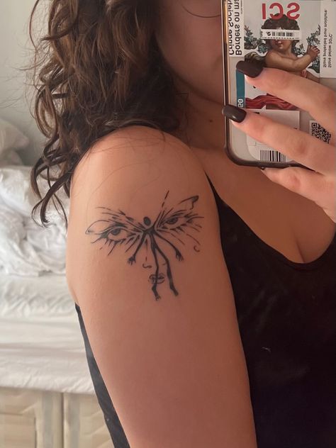 Fairy Grunge Tattoo, Hippie Tattoos, Pixie Tattoo, Aesthetic Tattoo Ideas, Tattoo Zone, Twin Tattoos, Unique Tattoo Ideas, Hippie Tattoo, Bone Tattoo