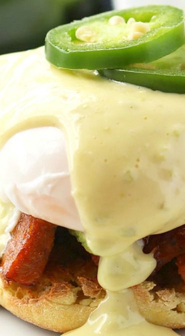 Southwestern Eggs Benedict with Jalapeño Hollandaise Jalapeno Hollandaise Sauce, Best Eggs Benedict, The Best Eggs, Best Eggs, Breakfast Idea, Best Breakfast Recipes, Smoked Sausage, Delicious Breakfast, Best Breakfast