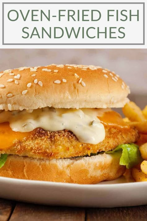 Cooked Sandwiches, Fish Fillet Sandwich, Recipes For Salmon, Oven Fried Fish, Fish Sandwich Recipes, Honey Food, Oven Baked Fish, Fish Sandwiches, Steak Sandwiches