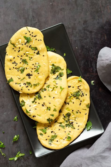 Vegan Gluten free Naan Flatbread. Grain-free Naan Recipe. 6 Main Ingredients,  1 Bowl, and 20 Minutes. Serve with curries or slice and serve with dips or add to bowls. Soyfree Nutfree options #Vegan #Glutenfree #yeastfree #grainfree #Veganricha #glutenfreenaan #grainfreenaan #chickpeaflournaan Protein Filled Snacks, Gluten Free Naan, Naan Flatbread, Candida Recipes, Vegan Richa, Flat Breads, Bean Flour, Naan Recipe, Vegan Bread