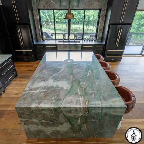 J'Adore Quartzite Kitchen Green Quartzite Countertops, Quartzite Kitchen Countertops, Quartzite Kitchen, Green Quartzite, Quartzite Counters, Florida Kitchen, Mountain Home Interiors, Rainbow Kitchen, Paint Cabinets White