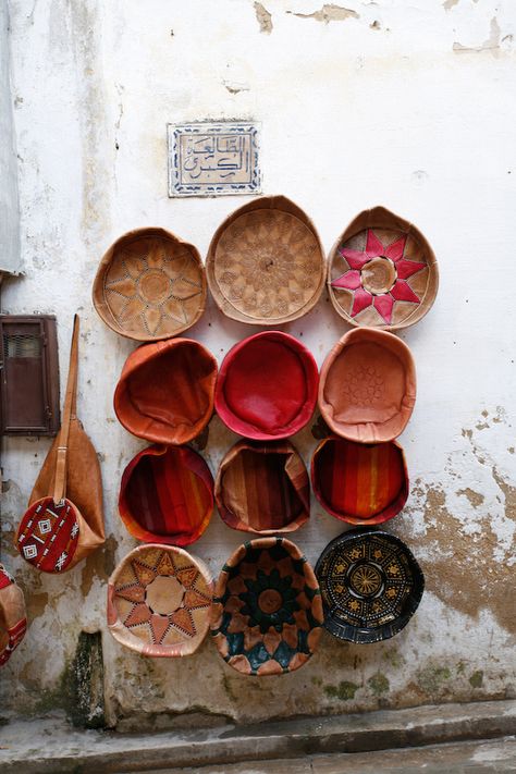 Reds and Oranges Marrakech, Spoons, Basket Weaving, The Wall, Fiber Art, Weaving, Textiles, Wall Decor, Building