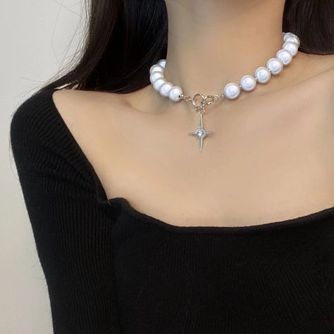 Pearl Cross Necklace, Cross Choker Necklace, Unique Statement Necklace, Tech Jewelry, Cross Choker, Sweet Party, Chain Fashion, Pearl Types, Necklace Choker