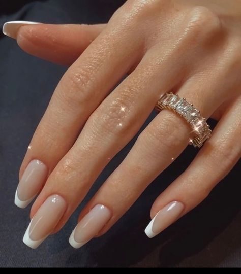 Minimal Nails, Classic Nails, Neutral Nails, Minimalist Nails, Classy Nails, Dream Nails, Pretty Acrylic Nails, Chic Nails, French Tip Nails