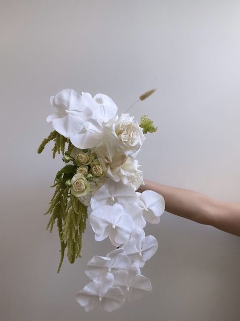 Unique White Bridal Bouquet, Modern Cascade Bouquet, Asymmetrical Bridal Bouquet, Minimal Bride Bouquet, Small Orchid Bouquet, Green Orchid Bouquet, Minimal Bridal Bouquet, Minimalist Bridal Bouquet, Contemporary Bouquet