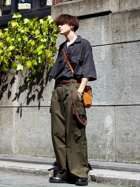 Japanese Fashion Style Outfits, Japanese Outfits Men Street, Blokette Outfits Men, Japan Street Wear Men, Male Japanese Street Fashion, 1990 Japanese Fashion, Street Wear Mens Fashion, Mens K Fashion, Relax Outfit Men