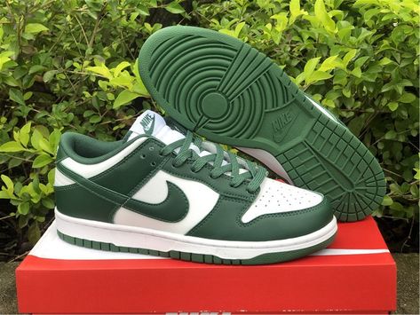 Nike Dunk Low "Team Green"NO:DD1391-101,SIZE: 6---11 Nike Dunks Low, Msu Spartans, Dunks Low, Team Green, Nike Shoes Girls, Black Nike Shoes, Jordan Shoes Girls, All Nike Shoes, Green Palette