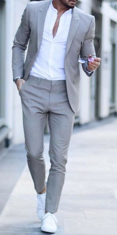 Natural Shoes, Grey Suit Men, Mens Casual Suits, Blazer Outfits Men, Mens Business Casual Outfits, Slim Fit Suit Men, Formal Men Outfit, Mens Fashion Blazer, Men Fashion Casual Shirts