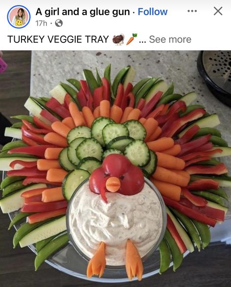 Veggie Platter Display, Charcuterie Vegetarian, Thanksgiving Vegetable Tray, Turkey Vegetable Tray, Turkey Veggie Platter, Fall Cooking Recipes, Thanksgiving Veggie Tray, Turkey Veggie Tray, Thanksgiving Party Food