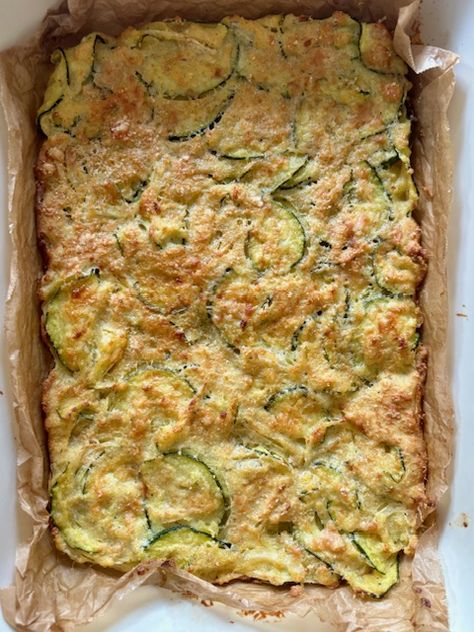 Italian Yellow Squash Recipes, Meals Using Zucchini, Zucchini Recipes Italian, Italian Squash Recipes, Italian Zucchini Recipes, Scarpaccia Zucchini Tart, Cabbage Sides, Squash And Zucchini Recipes, Zucchini Flatbread