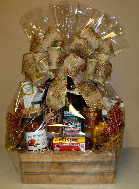 Christmas Hamper Ideas Diy, Client Gift Baskets, Realtor Client Gifts, Creative Gift Baskets, Holiday Beer, Hamper Gift Basket, Beer Crate, Gift Crates, Corporate Gift Baskets