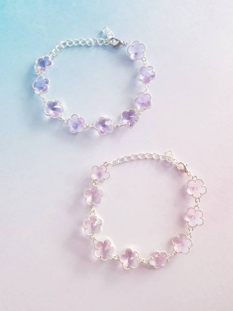 Boho Pastel Purple Pink Glass Flower Charm Bracelet Diamante Silver Tone UK Anklet Eleven Festival Gift Bridesmaid Cottagecore - Etsy Pastel Bracelets, Flower Charm Bracelet, Pastel Bracelet, Beads Bracelet Design, Pastel Purple, Flower Charm, Pink Glass, Beaded Flowers, Bracelet Designs