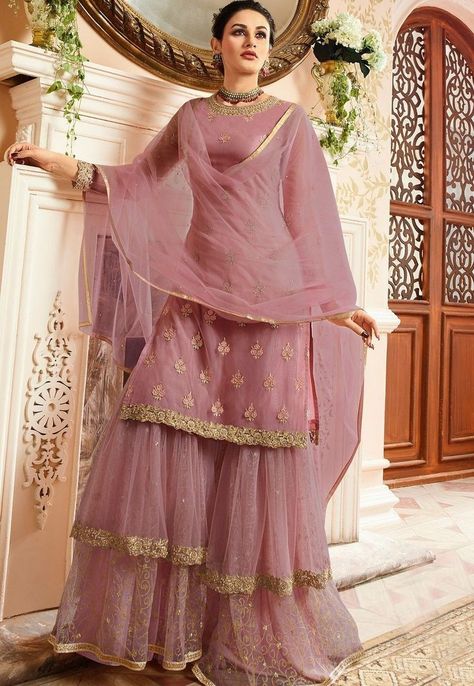 Silk Dress Pakistani, Sharara Style, Purple Silk Dress, Embroidered Sharara, Sharara Designs, Pakistani Formal Dresses, Dress Pakistani, Pakistani Suit, Sharara Suit