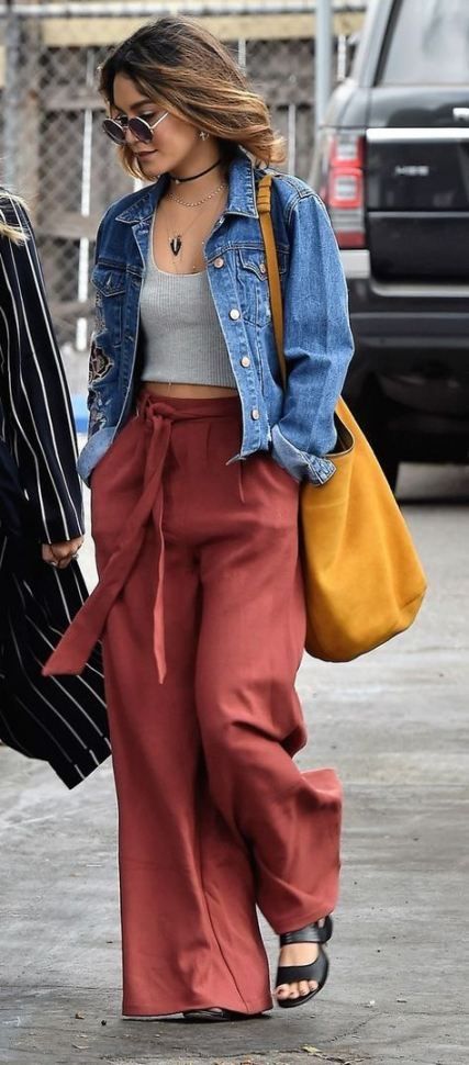 ^ F O L L O W ^ Boho Chic Outfits Midsize, Boho Celebrity Style, Vanessa Hudgens Outfits, Estilo Vanessa Hudgens, Looks Hippie, Indie Chic, Vanessa Hudgens Style, Edgy Boho, Moda Hippie