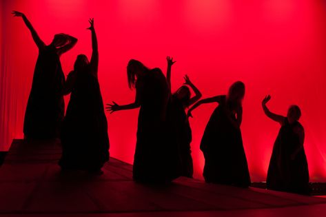 Greek Chorus, Greek Plays, Dance Silhouette, Theatre Inspiration, Shadow Silhouette, Little Shop Of Horrors, Scenic Design, Dance Art, Dance Photography