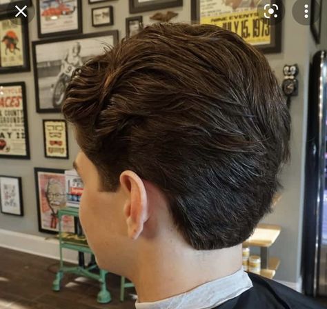 Men's Fades, Messy Wavy Hair, Mens Haircuts Straight Hair, Gents Hair Style, Men Haircut Curly Hair, Classic Haircut, Boys Hair, Mullet Haircut, Mens Hairstyles Thick Hair