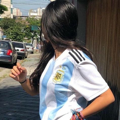 Vintage Soccer Jersey, Argentina Soccer, Girl Shadow, Vintage Soccer, Tie Back Top, Female Soccer Players, World Cup Qatar, Football Tops, Emotional Photography