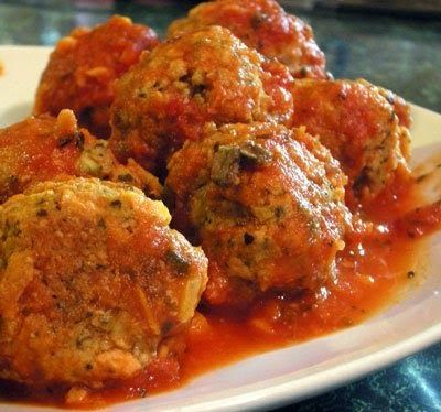 Spagetti And Meatball Recipe, Paleo Crockpot Recipes, Italian Meatballs Recipe, Meatball Recipes Easy, Paleo Crockpot, Italian Meatballs, Meatballs Recipe, Meatball Recipes, Beef Dishes