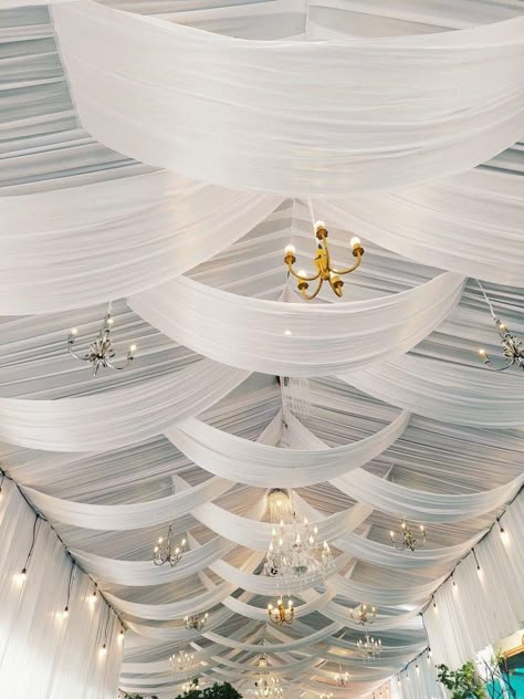 Ceiling Event Decoration, Fabric Ceiling Wedding Decor, Tenda Nikahan, Wedding Decor Draping, Ceiling Decorations Wedding, Wedding Dekorasi, Dekorasi Wedding, Wedding Ceiling Decorations, Wedding Tent Decorations