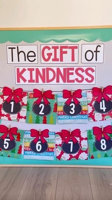 12 Days Of Christmas Bulletin Board, Classroom Countdown To Christmas, Holiday Bulletin Boards For School, Countdown Bulletin Board, December Preschool Themes, Creative Classroom Decor, Christmas Board Decoration, Christmas Bulletin Board Ideas, Classroom Countdown