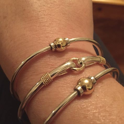 My Cape Cod bracelet collection keeps growing. Bought the middle beauty today at Mrs Mugs. Love vacationing on the Cape! Cape Cod Bracelet Stack, Cape Cod Bracelet, Cape Cod Jewelry, The Bling Ring, Preppy Jewelry, Indie Jewelry, Ancient Jewelry, Jewelry Lookbook, Bracelet Collection