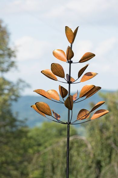 Kinetic Wind Spinners, Summer Flower Arrangements, Bottle Tree, Wind Sculptures, Lawn Ornament, Lawn Ornaments, Metal Garden Art, Kinetic Sculpture, Unique Sculptures