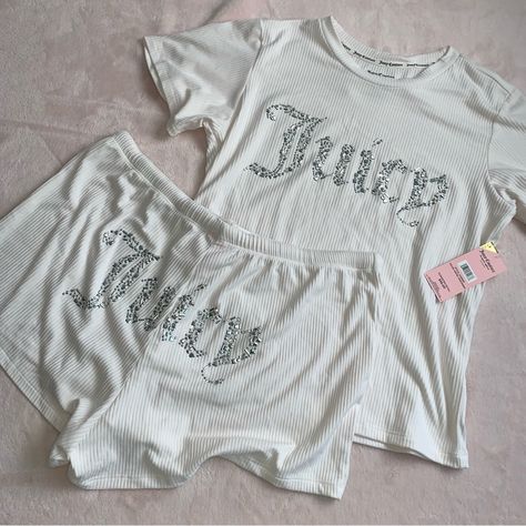 Juicy Couture Off White And Silver Ribbed Shorts Pajamas Set Size Small New With Tags Crew Neck Short Sleeves Elastic Waist With Drawstring Matching Pajamas Birthday Party, Juicy Couture Sleepwear, Trashy Y2k Pajamas, Juicy Couture Pjs, Juicy Couture Pajamas, Night Clothes Women, Juicy Clothing, Girly Pjs, Juicy Set