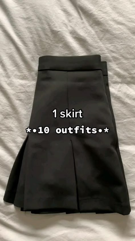 Cute School Skirts, New Year Outfits Aesthetic, Date Outfit Inspo Aesthetic, Cute School Outfits Skirts, Black Skirt Outfit Club, Winter School Fits Aesthetic, School Outfits Uniform Winter, Uniform Style Ideas, How To Style A T Shirt With A Skirt