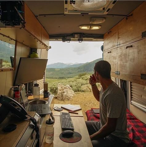 Van Office, Adventurous People, Kombi Home, Sprinter Van Conversion, Alternative Living, Mobile Office, Van Camper, Life Guide, Van Home