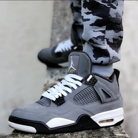 Nike Air Jordan 4 Retro 4 Jordans, Air Jordan 4 Black Cat, Jordans 4, Jordan 4 Cool Grey, Jordan Black Cat, Grey Outfits, Retro Jordans, Drawing Shoes, Air Jordan Retro 4