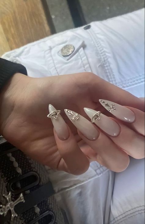 White Nails With Charms, Nails With Charms, Milky White Nails, Nails Charms, Milky Nails, Gothic Nails, Pointed Nails, Pretty Gel Nails, Long Square Acrylic Nails