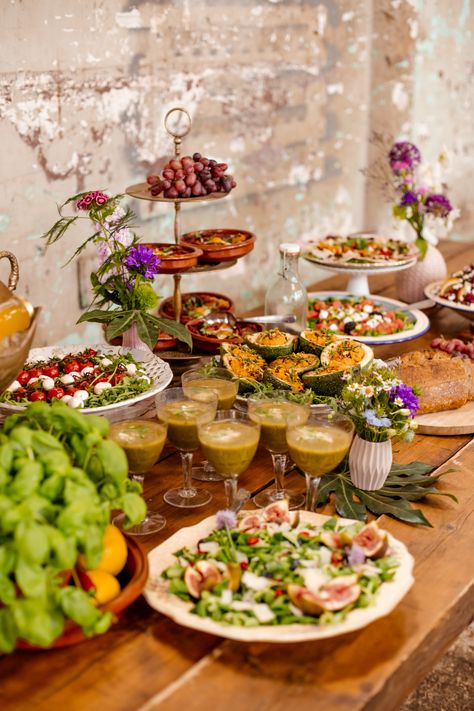 Vegan Wedding Buffet, Vegetarian Catering Ideas, Vegan Wedding Menu Ideas, Vegetarian Wedding Menu Ideas, Vegan Buffet Ideas, Vegan Catering Ideas, Vegetarian Wedding Menu, Wedding Food Buffet, Vegan Wedding Food