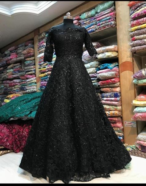 Party Wear Long Gowns, Net Gowns, Designer Evening Gowns, Designer Anarkali, Indian Gowns Dresses, Indian Gowns, Stylish Party Dresses, Dress Indian Style, Stylish Dresses For Girls