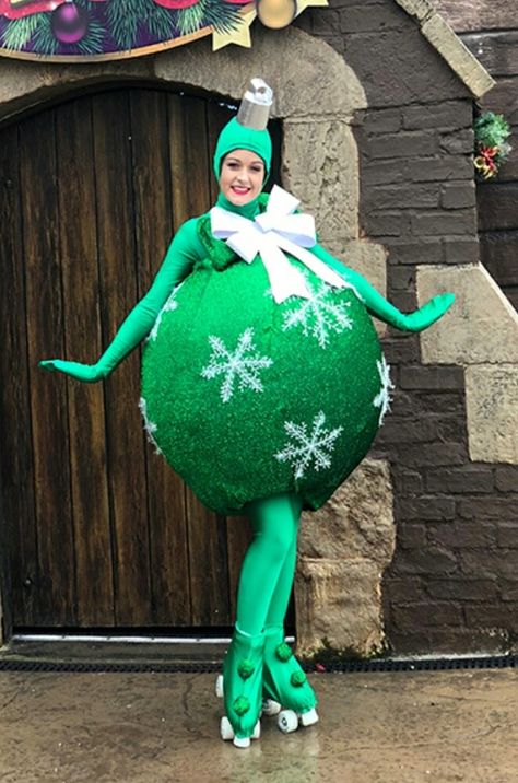 Christmas Ornaments Costume, Ornament Costume Diy, Christmas Ornament Costume, Christmas Fairy Costume, Christmas Parade Outfit Ideas, Ornament Costume, Christmas Parade Outfits, Christmas Costume Party, Holiday Costume Ideas