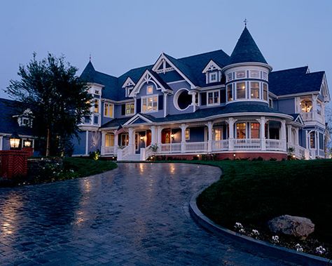 Turret Room, Exterior Columns, Modular Home Builders, Victorian Style Homes, Deck Railing, Gorgeous Houses, Victorian Mansions, White Exterior, Traditional Exterior