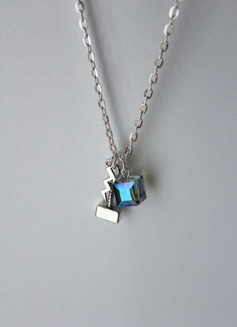 Mjolnir Hammer, Thor Mjolnir, Marvel Merch, Marvel Jewelry, Marvel Fashion, Thor Cosplay, Jewellery Organizer, Fandom Jewelry, Thor Hammer