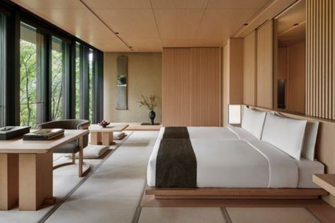 Japanese-Inspired Minimalist Hotel Experiences – Travel Curator Aman Kyoto, Casa Cook, Small Luxury Hotels, Interior Vintage, Japanese Interior, Minimal Decor, Luxury Accommodation, Hotel Design, Cheap Decor