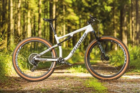 Looking for a lightweight and fast mountain bike? Here's everything you need to know about cross-country bikes Mongoose Bike, Cross Country Mountain Bike, Xc Mountain Bike, Cross Country Bike, Schwinn Bike, Full Suspension Mountain Bike, Bike Prices, Bike Camping, Specialized Bikes