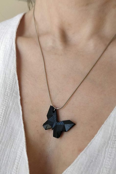 A lovingly necklace with a handmade pendant made from resin. Painted white or black. Thanks for looking, any questions please message me! Origami Accessories, Origami Jewellery, Geometric Butterfly, Origami Earrings, Origami Necklace, Origami Jewelry, 3d Jewelry, Origami Butterfly, 3d Printed Jewelry