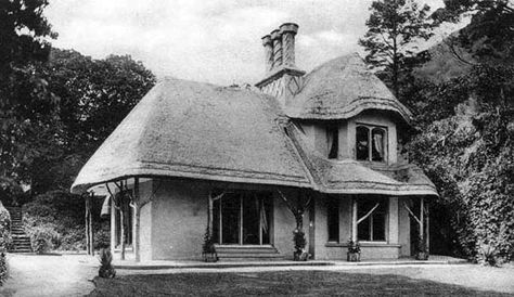 1837 - Glena Cottage, Killarney, Co. Kerry - Architecture of Kerry, Vanished Ireland - Archiseek.com In Flames, Kingdom Of Great Britain, Killarney, Queen Victoria, Sunday Morning, Victorian Era, The Fire, Dream Vacations, Great Britain