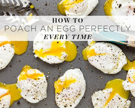 How to Poach an Egg Perfectly Every Time | Women's Health Magazine Poach An Egg, Pbs Food, Healthy Instant Pot Recipes, Poached Egg, Savory Breakfast, Food Facts, Breakfast Treats, Poached Eggs, An Egg